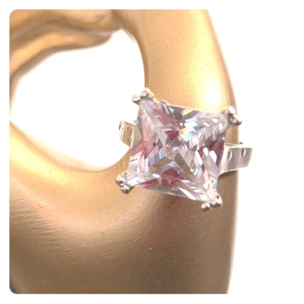 GORGEOUS .925 Stamped cz Cocktail ring